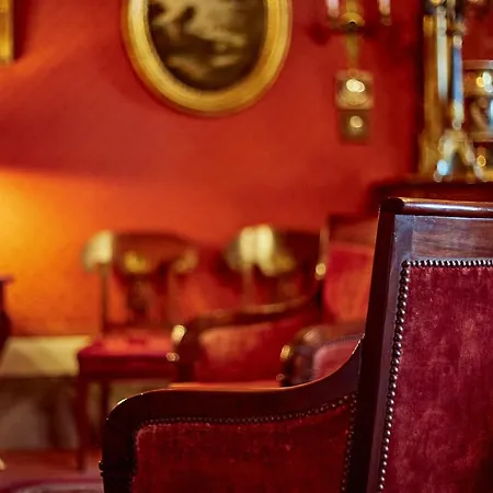 Gæstehus Palazzo Nobile Di San Donato - Historic Experience 4*