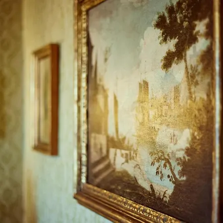 Gæstehus Palazzo Nobile Di San Donato - Historic Experience