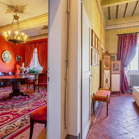 Palazzo Nobile Di San Donato - Historic Experience Gæstehus