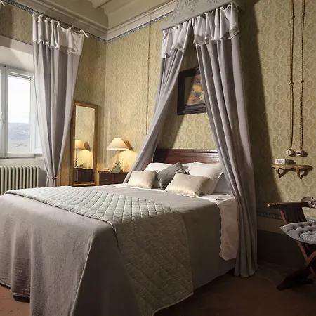 Palazzo Nobile Di San Donato - Historic Experience Gæstehus 4*