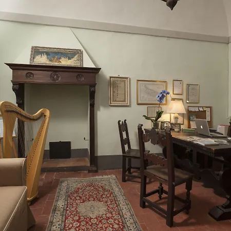 Gæstehus Palazzo Nobile Di San Donato - Historic Experience